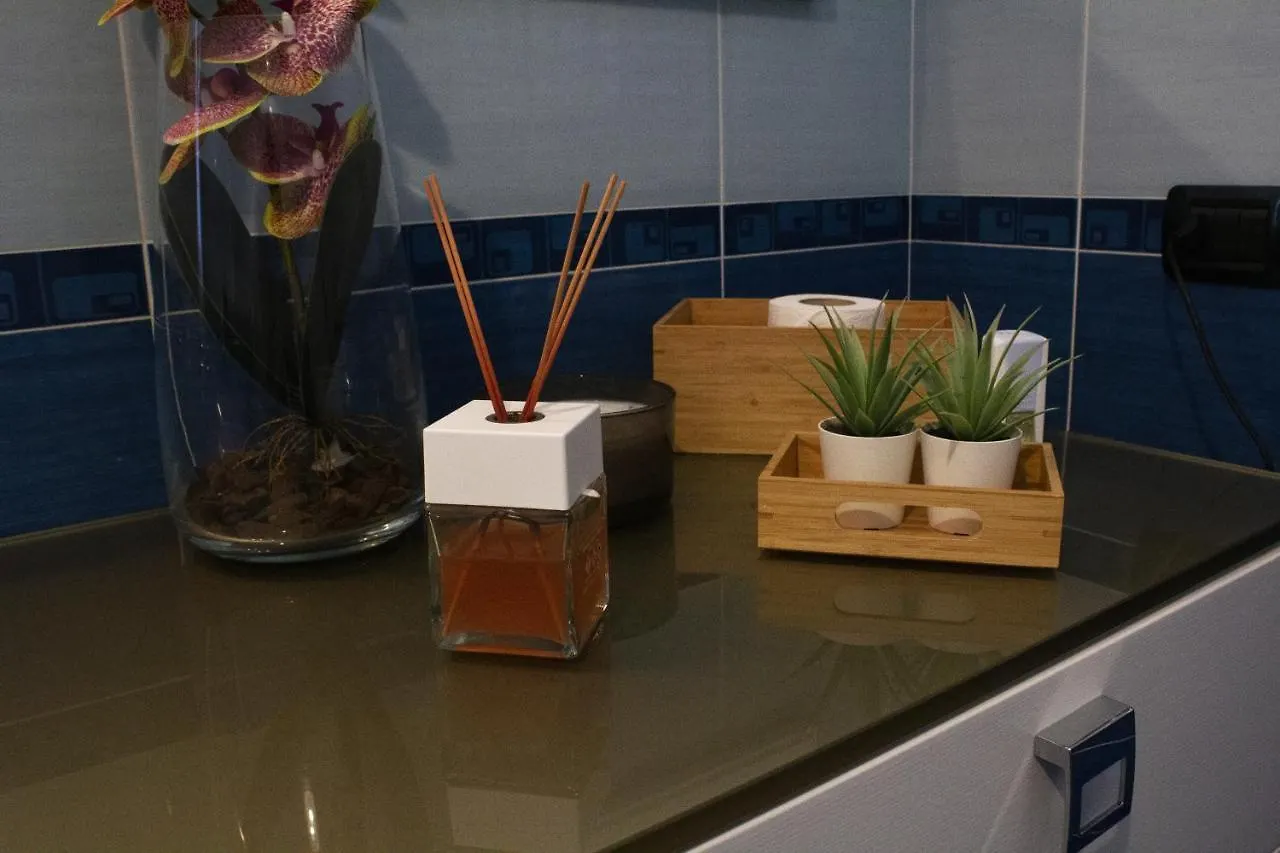 Bb Tortona Bed & Breakfast Milan 0*,  Italy