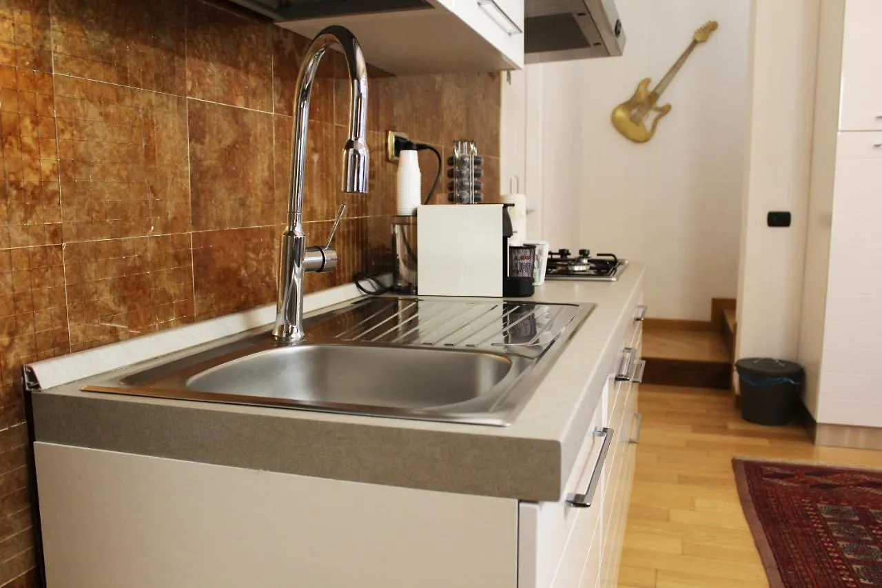 Bed & Breakfast Bb Tortona Bed and Breakfast Milano